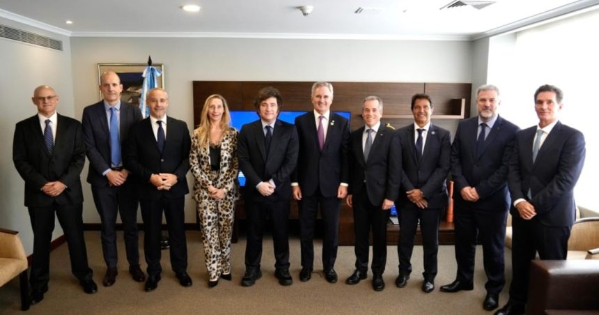 acuerdo-automotor-con-ecuador,-que-baja-de-28%-a-10%-los-aranceles-a-los-vehiculos-locales