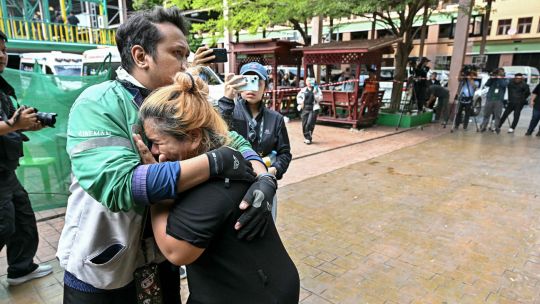 masacre-en-tailandia:-un-chico-de-14-anos-mato-a-sus-abuelos,-a-cinco-docentes-y-se-suicido