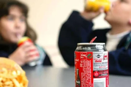coca-cola,-pepsico,-mondelez-y-otras-empresas,-en-la-mira-por-demandar-a-gobiernos-para-frenar-politicas-de-salud