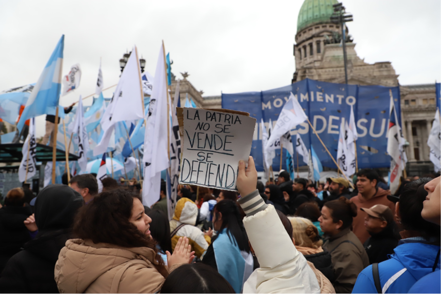 milei-government-wins-senate-private-property-vote,-but-at-a-heavy-political-cost