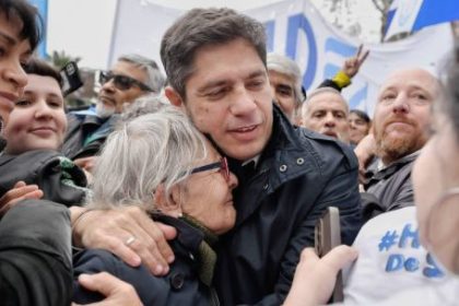 kicillof-apunto-contra-milei-por-la-suba-de-la-morosidad:-“el-lio-lo-armo-el”-y-cuestiono-el-endeudamiento-de-las-familias