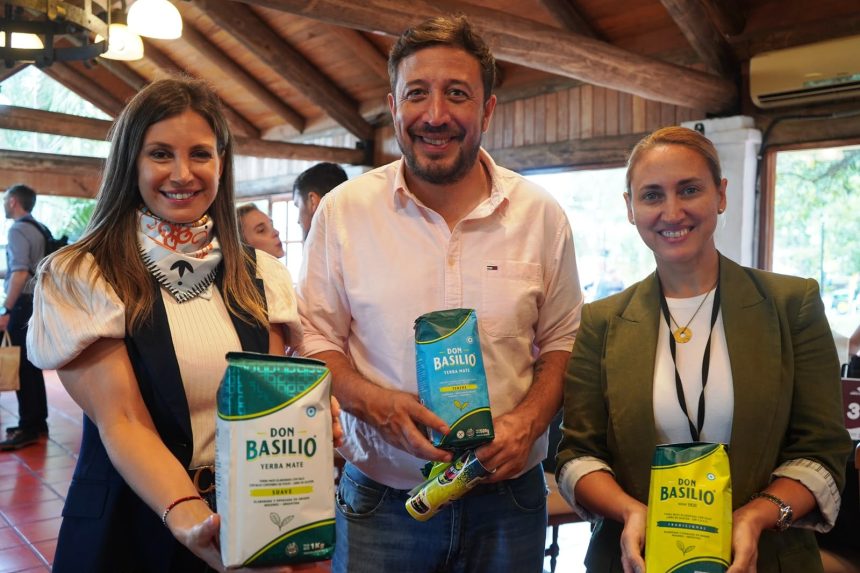 yerba-misionera-concreto-su-primer-venta-a-una-cadena-nacional-de-supermercados