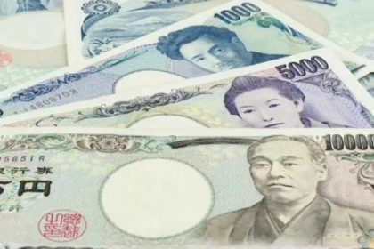 yen-sube-tras-debil-dato-laboral-de-eeuu.-y-crecen-apuestas-por-otra-intervencion