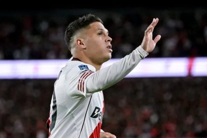 tras-su-salida-de-river,-juanfer-quintero-esta-cerca-de-volver-a-independiente-medellin:-el-club-lanzo-una-campana-para-concretar-el-fichaje