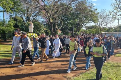 posadas-|-en-la-celebracion-de-san-cayetano,-el-obispo-juan-ruben-martinez-pidio-por-una-condicion-basica-para-que-las-personas-no-queden-atrapadas-en-la-precariedad-o-la-incertidumbre