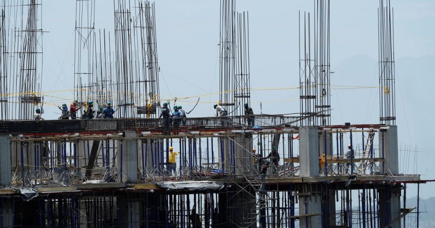 en-el-primer-semestre-la-industria-cayo-2,2%-y-la-construccion-mejoro-casi-3%