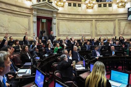 los-gobernadores-le-sueltan-la-mano-a-javier-milei