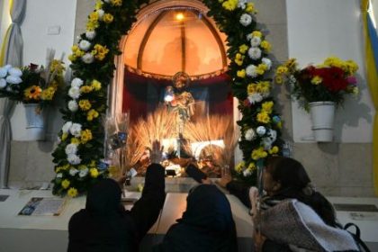 thousands-march-in-argentina-on-day-of-san-cayetano,-patron-saint-of-bread-and-work