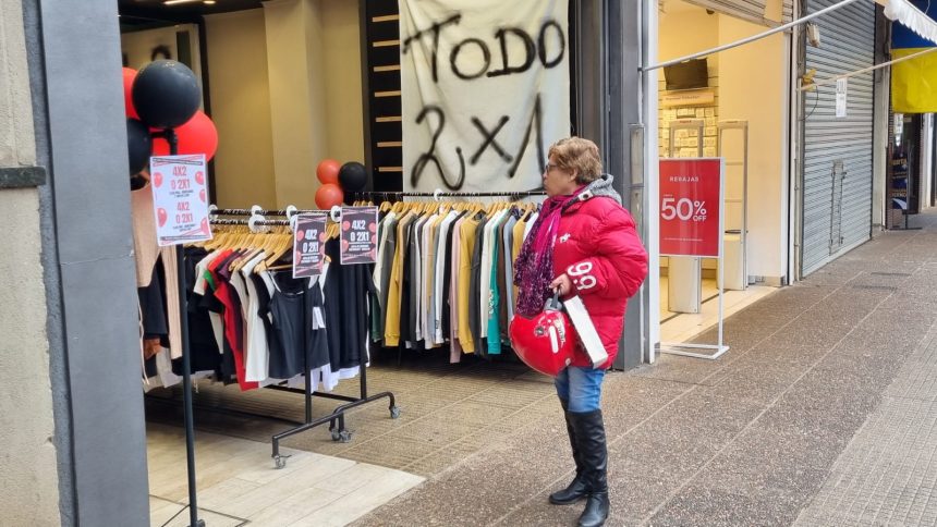 posadas-vive-hoy-la-jornada-de-cierre-del-black-friday-con-descuentos-de-hasta-el-50%,-cuotas-sin-interes-y-shows-en-vivo
