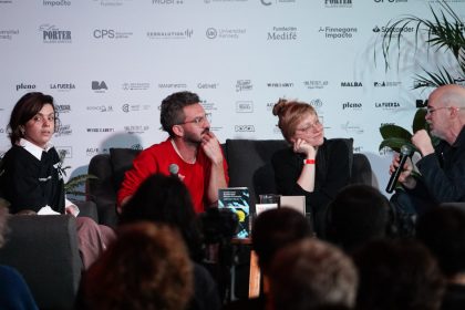 tres-escritores-y-una-pregunta-clave-en-la-feria-de-editores:-¿se-puede-aprender-a-escuchar?