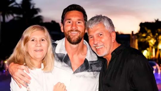 devastating-blow-for-lionel-messi-as-father-jorge-dies-after-illness