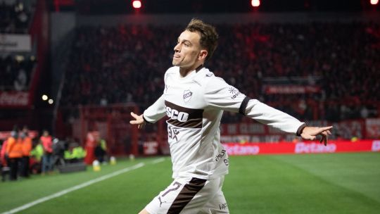 platense-aprovecho-un-error-de-rey-y-amargo-a-independiente-en-avellaneda