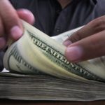 dolar-blue-hoy:-a-cuanto-cotiza-este-domingo-09-de-agosto