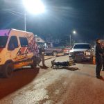 una-colision-entre-una-camioneta-y-una-motocicleta-dejo-a-un-adolescente-lesionado-en-leandro-n.-alem
