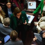 apuntan-contra-sturzenegger-y-bullrich,-kicillof-en-la-trampa-de-cristina-y-massa-y-una-economia-que-no-derrama