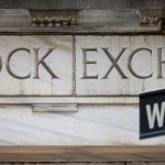 las-cinco-acciones-que-brillan-en-wall-street:-en-lo-que-va-de-2026-las-ganancias-llegan-a-casi-500%