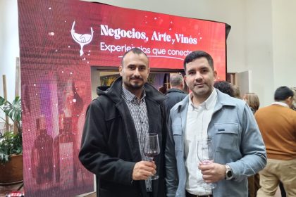 mundo-propiedades-presento-desarrollos-en-encarnacion-durante-la-segunda-edicion-de-“negocios,-arte-y-vinos”