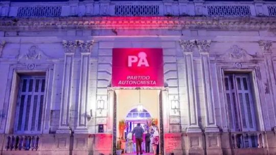polemica-en-el-partido-autonomista:-prorrogan-mandatos-y-suspenden-a-raul-alfonso-antes-de-las-internas