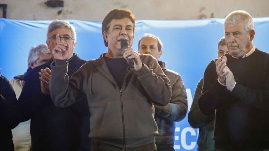 fernando-espinoza-en-alberti:-“hoy-esta-renaciendo-el-peronismo-de-la-victoria”