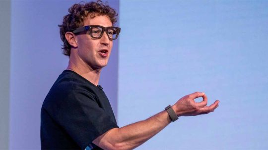 mark-zuckerberg-fue-acusado-de-ignorar-un-pedido-de-auxilio-en-alaska:-la-respuesta-de-su-equipo