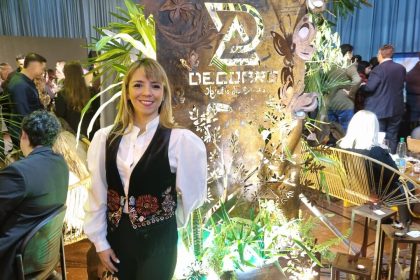 la-arquitecta-nadia-veron-presento-en-negocios,-arte-y-vinos-una-coleccion-de-diseno-en-hierro-con-estetica-vintage