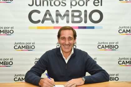 el-ex-intendente-garro-fue-imputado-por-corrupcion-en-la-causa-por-loteos-ilegales-en-la-plata