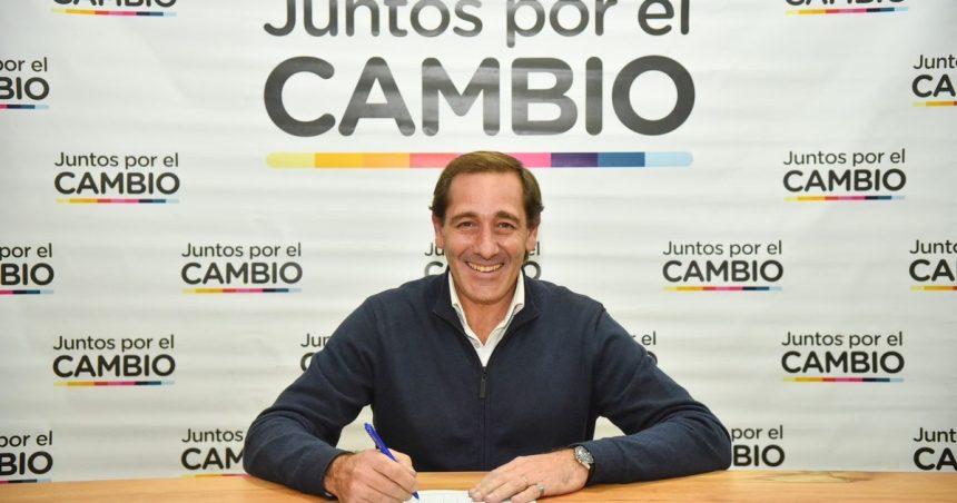 el-ex-intendente-garro-fue-imputado-por-corrupcion-en-la-causa-por-loteos-ilegales-en-la-plata