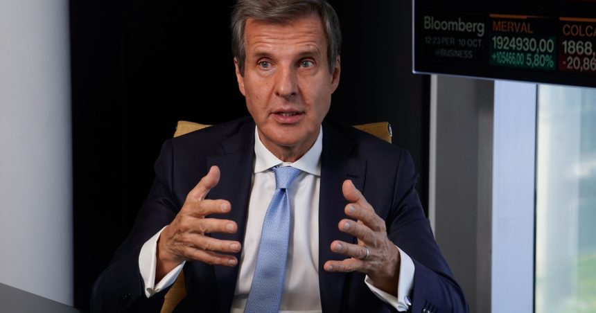 “no-es-un-problema-entre-privados”:-la-propuesta-de-un-expresidente-del-banco-central-para-solucionar-la-mora