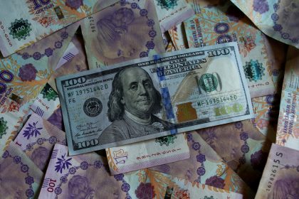 dolar-blue-hoy:-a-cuanto-cotiza-este-martes-11-de-agosto