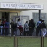 el-gobierno-ordeno-que-los-extranjeros-no-residentes-deben-pagar-por-su-atencion-en-los-hospitales-de-toda-argentina