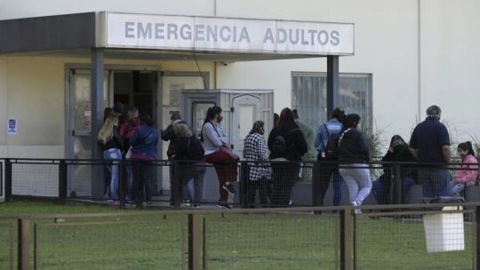 el-gobierno-ordeno-que-los-extranjeros-no-residentes-deben-pagar-por-su-atencion-en-los-hospitales-de-toda-argentina