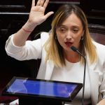 “torpeza-politica”:-en-el-bloque-peronista-del-senado-le-pasan-factura-a-una-camporista