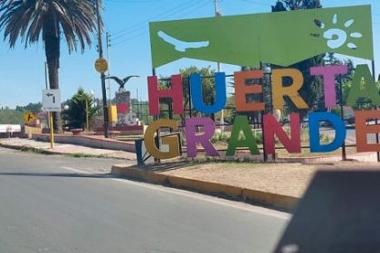 turismo-en-crisis:-huerta-grande-bajo-las-tasas-a-hoteleros-y-el-intendente-apunto-a-la-caida-de-la-coparticipacion