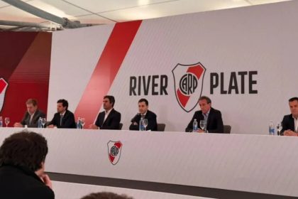 stefano-di-carlo-respaldo-a-coudet,-se-refirio-al-«critico»-presente-de-river-y-hablo-de-las-figuras-apartadas-del-plantel