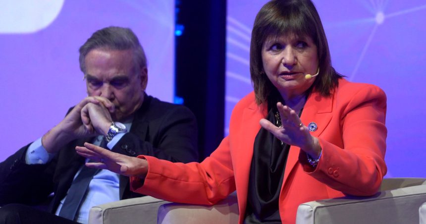 patricia-bullrich:-“un-gobierno-que-reforma-y-va-para-adelante-en-algunos-momentos-choca”