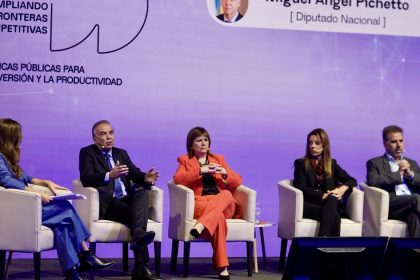 bullrich-afirmo-que-un-gobierno-que-reforma-y-va-para-adelante-“en-algunos-momentos-choca”