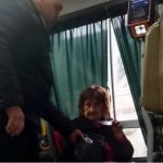 colectivero-de-posadas-encontro-un-bolso-con-dinero-que-se-habia-olvidado-una-pasajera-y-la-localizo-para-devolverlo