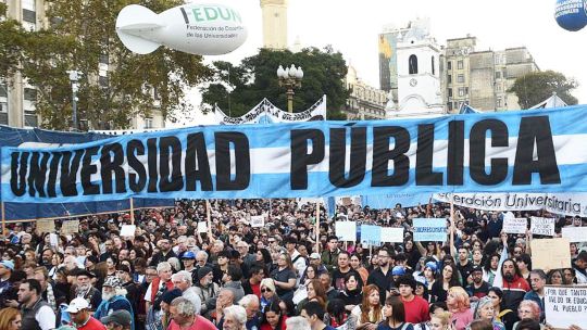 hoy-habra-un-paro-nacional-universitario-por-24-horas:-que-reclaman-los-gremios-docentes-y-que-pasara-con-las-clases-la-semana-que-viene