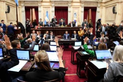 cuanto-pago-el-gobierno-por-cada-ley-aprobada-en-el-congreso,-segun-la-denuncia-de-marcela-pagano-contra-milei-y-caputo