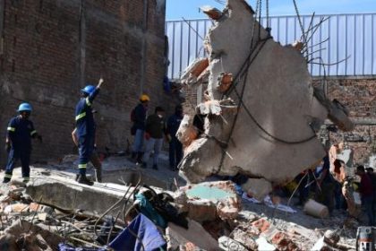 colombia:-miles-de-familias-no-pueden-volver-a-sus-casas-tras-el-terremoto-y-los-refugios-son-“muy-improvisados”