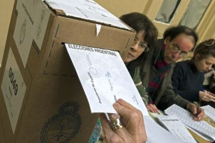 cb-global-data:-“no-hay-nadie-que-no-haya-votado-a-milei-que-lo-votaria-y-hay-muchos-que-lo-votaron-que-no-lo-harian”