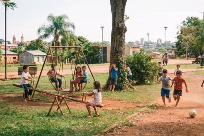 el-gusano-loco,-la-escondida-y-la-chocolatada:-los-clasicos-de-una-infancia-que-los-posadenos-no-olvidan