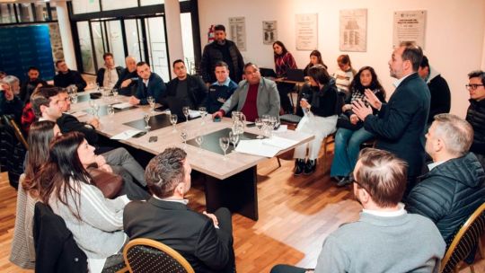 controles-de-“la-noche”:-la-muni-asegura-que-el-50%-de-las-habilitaciones-esta-ok-ante-el-faltazo-opositor
