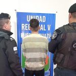 puerto-iguazu:-arrestaron-a-un-hombre-que-amenazo-con-un-cuchillo-a-una-mujer-y-su-hija