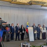 mesa-de-dialogo-acuerda-renovacion-total-del-tsj-y-reforma-de-leyes-judiciales