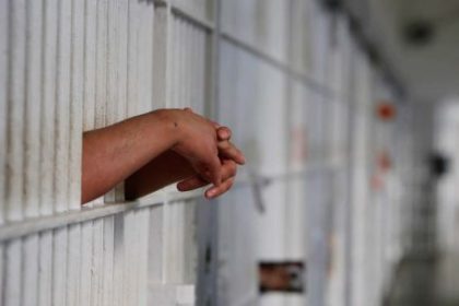 el-gobierno-amplio-a-las-carceles-provinciales-el-bloqueo-de-celulares-para-evitar-delitos-coordinados-desde-los-penales