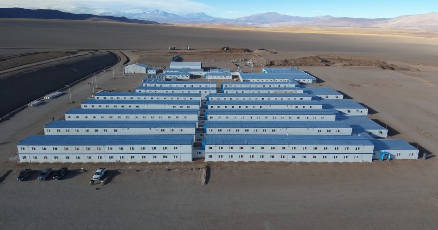 el-otro-costo-detras-de-las-grandes-mineras:-cuanto-se-necesita-para-mantener-a-un-trabajador-en-la-cordillera