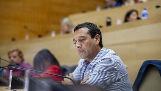 un-asesor-del-pj-detenido-vuelve-a-poner-bajo-la-lupa-las-contrataciones-en-la-unicameral