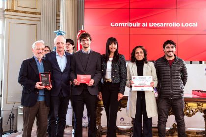 mayma-y-el-ministerio-del-agro-de-misiones-recibieron-el-premio-acciones-positivas-de-la-camara-de-comercio-suizo-argentina