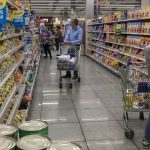 canasta-basica:-el-indec-dice-que-una-familia-necesito-1564.716-pesos-en-julio-para-no-ser-considerada-pobre